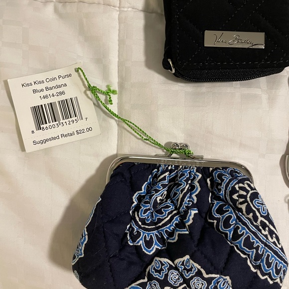 Huge New Vera Bradley Bundle - Picture 2 of 11